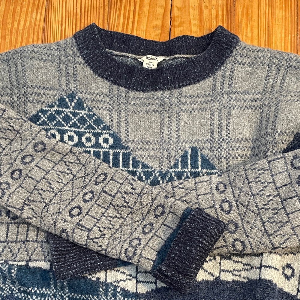 Woolrich Blue and Gray Patterned Crewneck Sweater